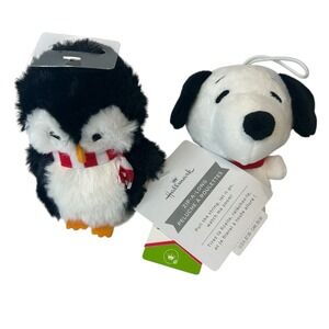 Snoopy Peanuts Hallmark Plush Ornament 5" Small Stars & Penguin Zip Along‎